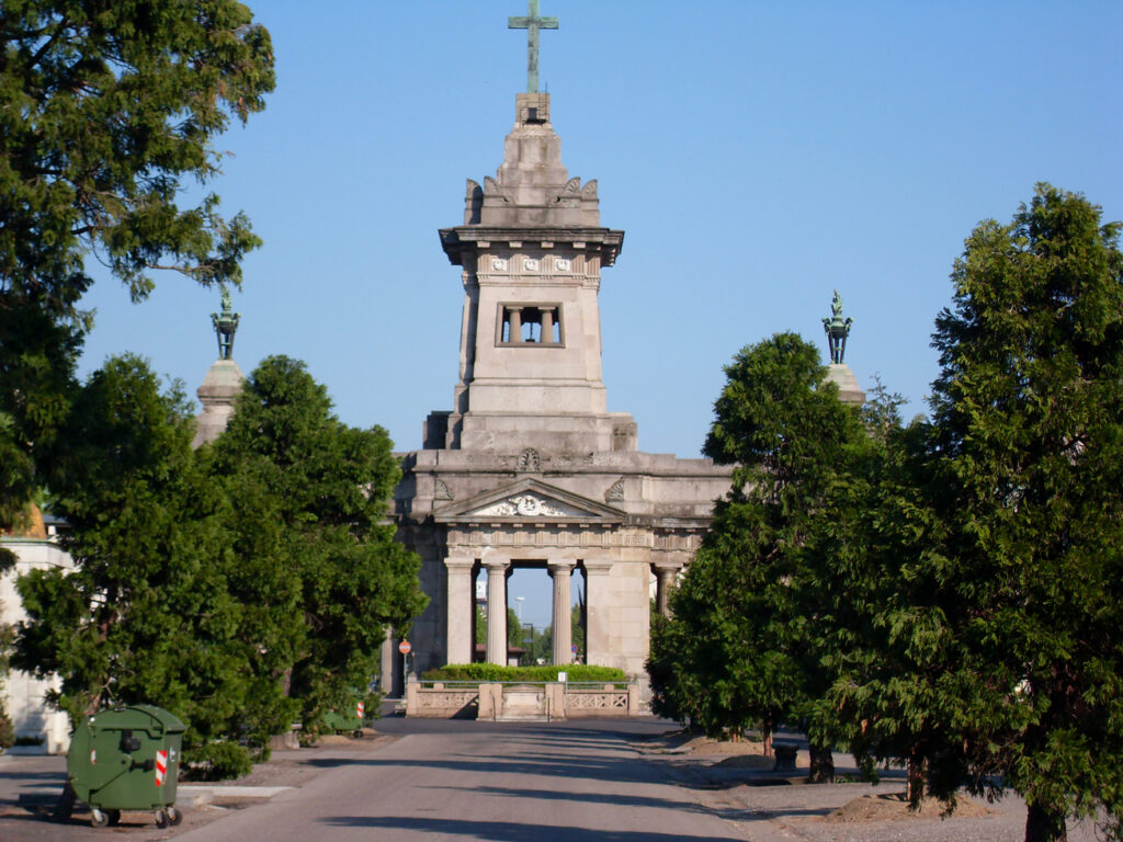 Cimitero Maggiore Milano: Elenco Defunti e Ricerca Online